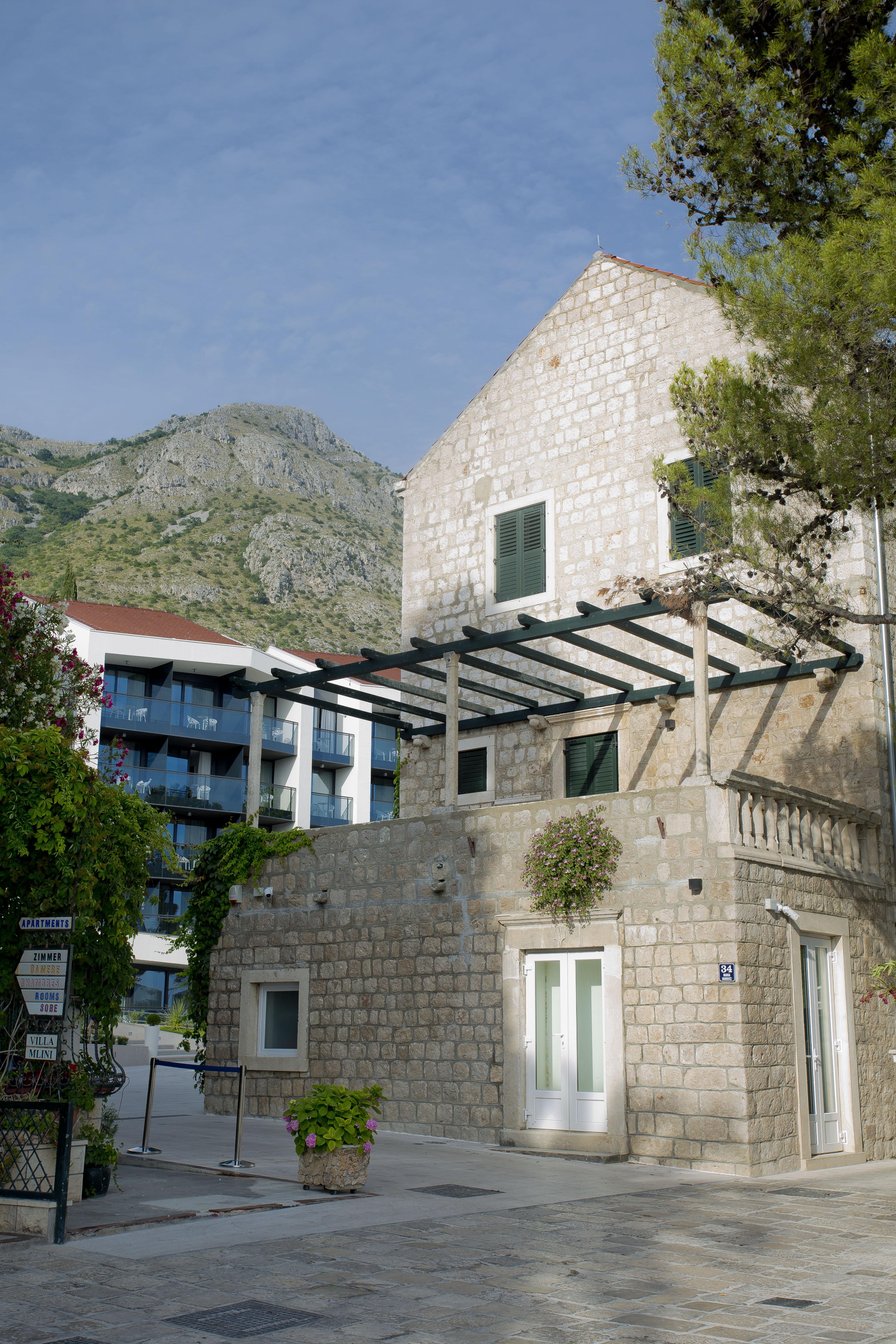 Hotel Mlini Buitenkant foto